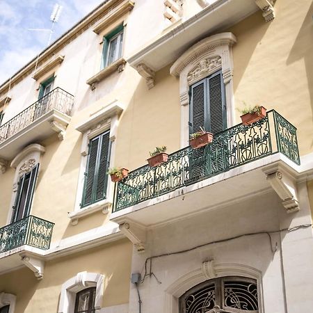 4 Balconi Liberty Apartments Lecce Luaran gambar