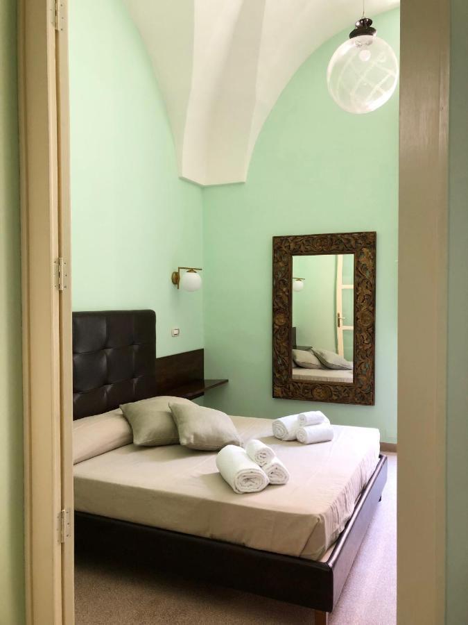 4 Balconi Liberty Apartments Lecce Luaran gambar