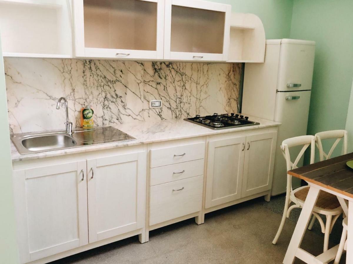 4 Balconi Liberty Apartments Lecce Luaran gambar