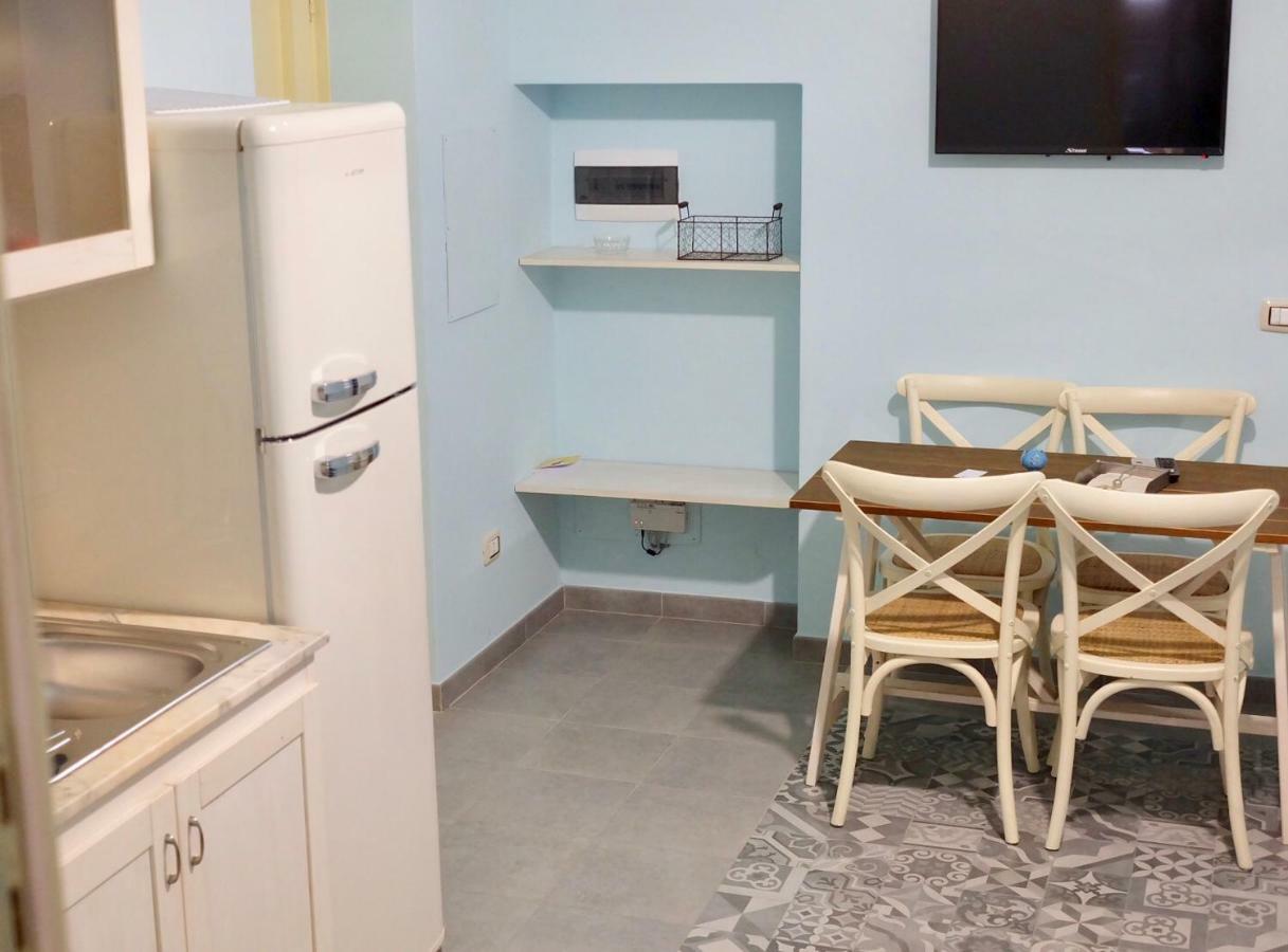 4 Balconi Liberty Apartments Lecce Luaran gambar