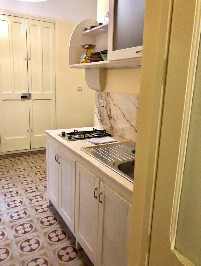 4 Balconi Liberty Apartments Lecce Luaran gambar