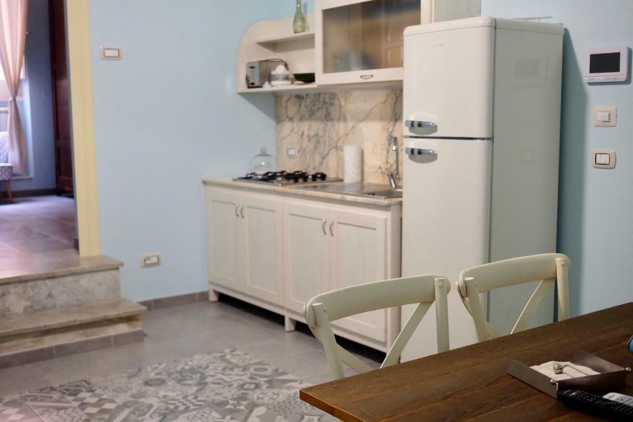 4 Balconi Liberty Apartments Lecce Luaran gambar