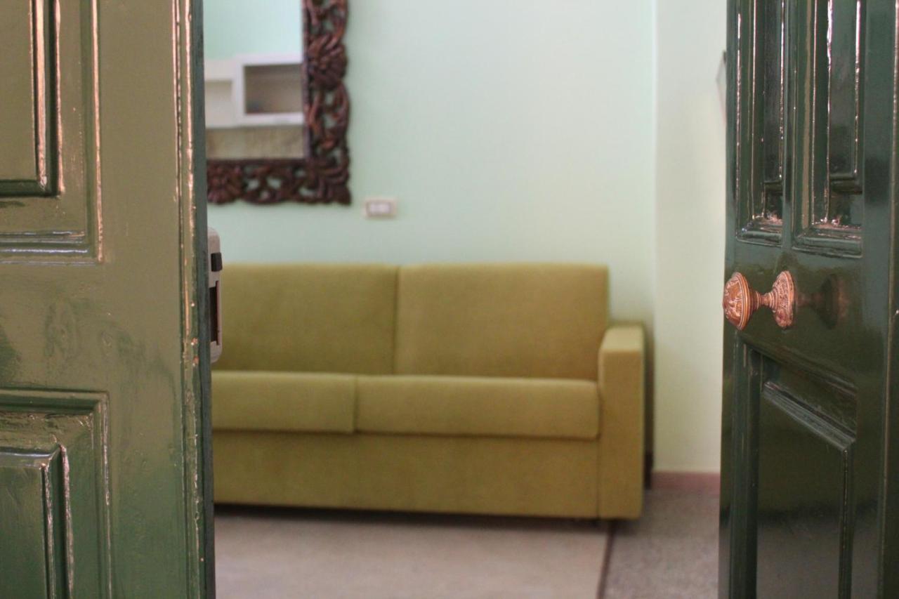 4 Balconi Liberty Apartments Lecce Luaran gambar